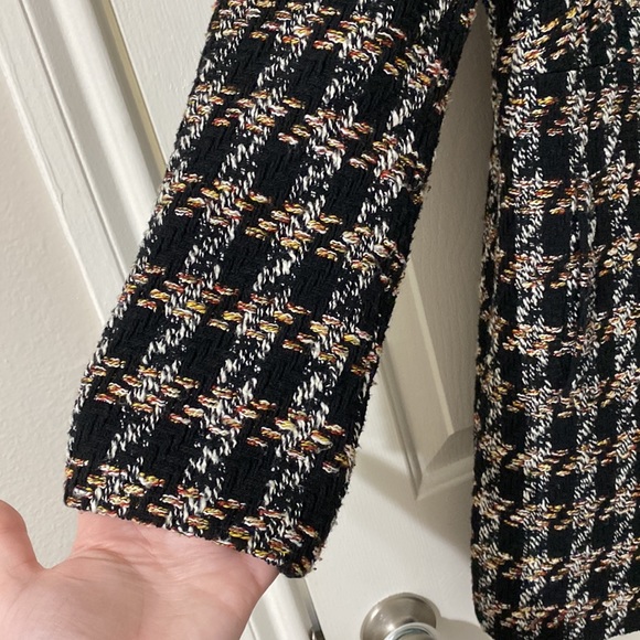 Zip up tweed long sleeve lined coat w/ pockets in yellow, red, white, & black - Picture 4 of 8